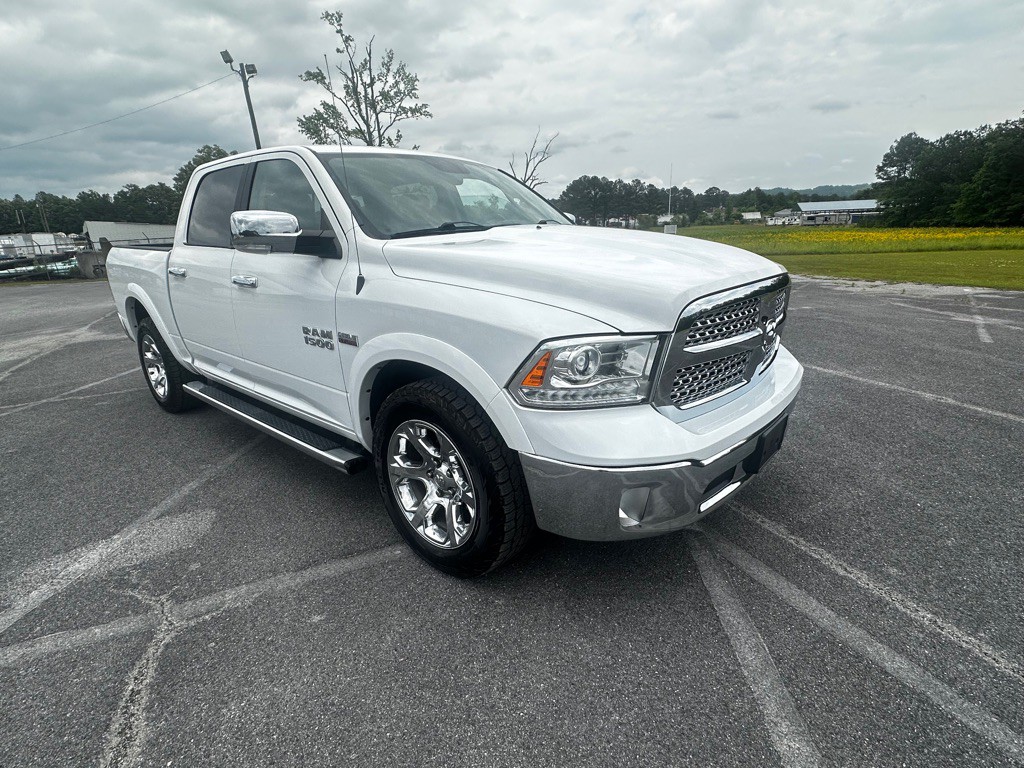 2017 RAM 1500 Image 2