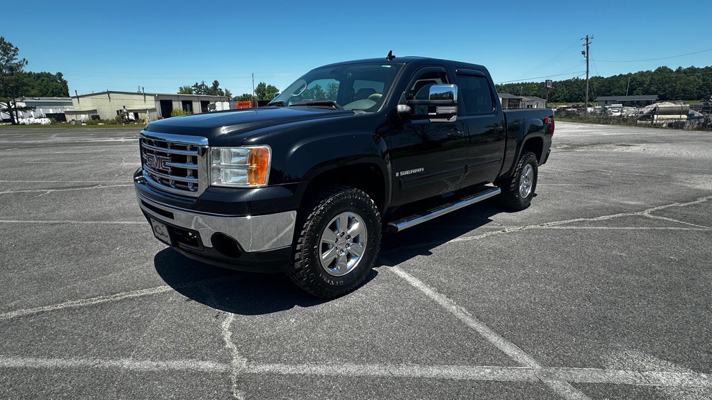 2009 GMC Sierra Image 2