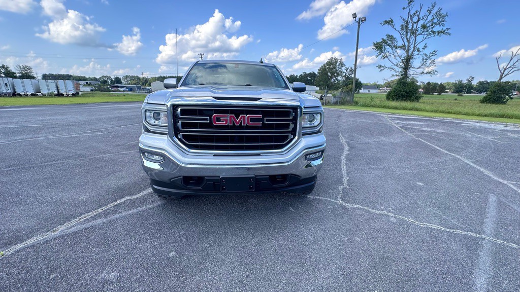 2017 GMC Sierra Image 5