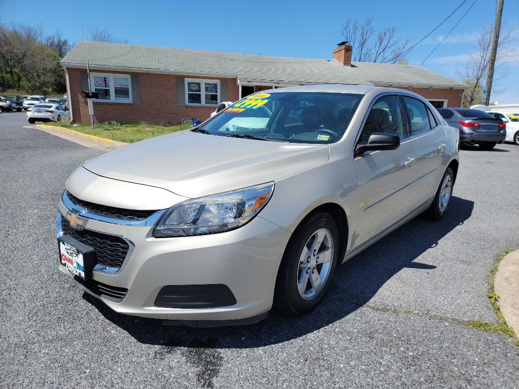 2016 Chevrolet Malibu Image 3