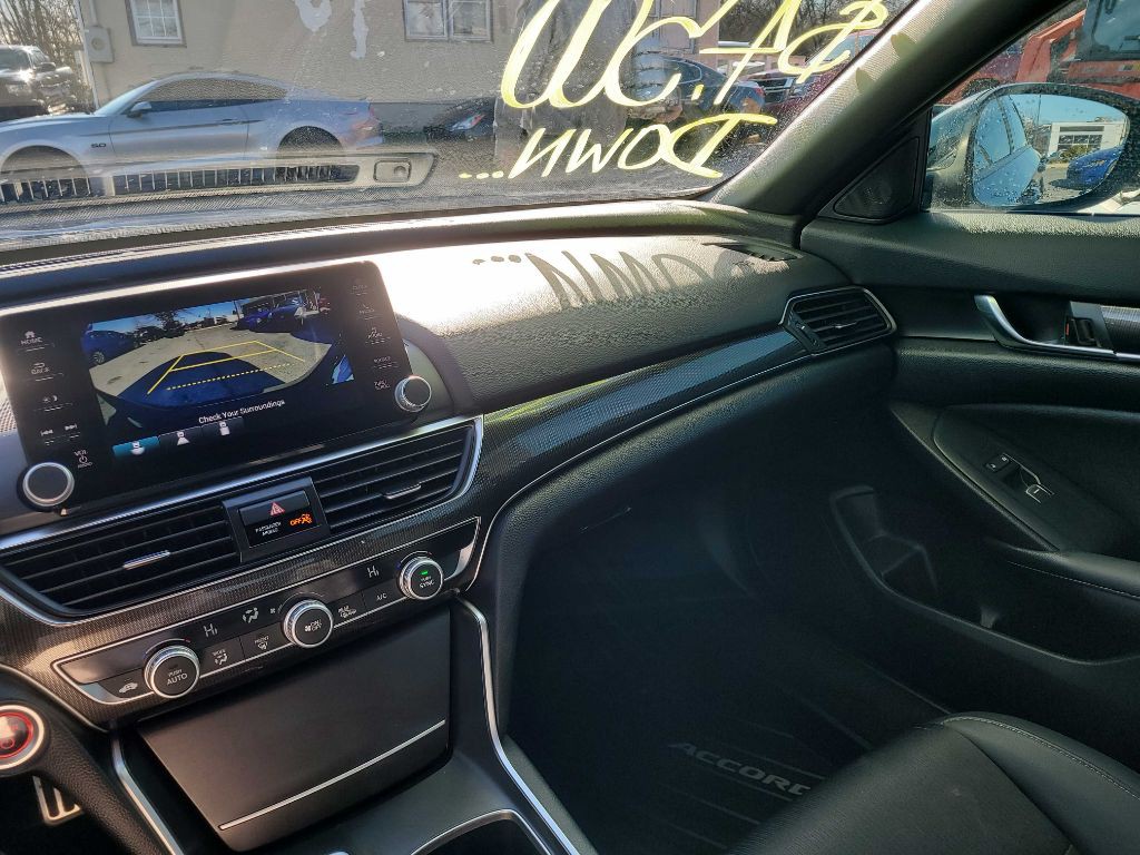 2022 Honda Accord Image 9