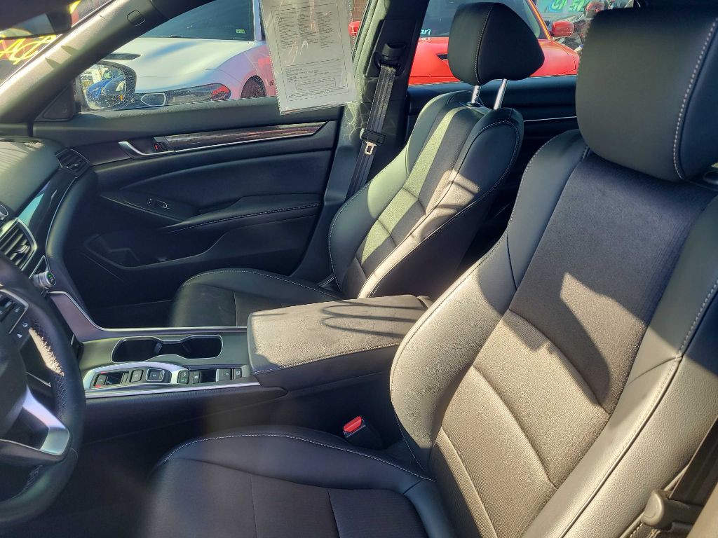 2022 Honda Accord Image 12