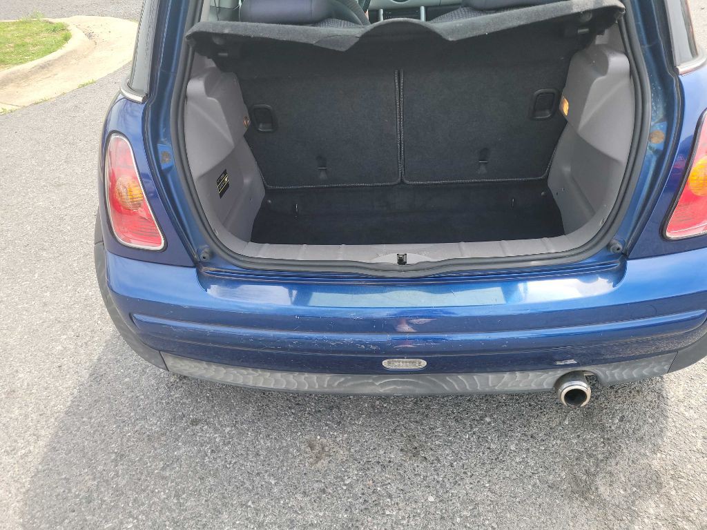 2004 MINI Cooper Image 13