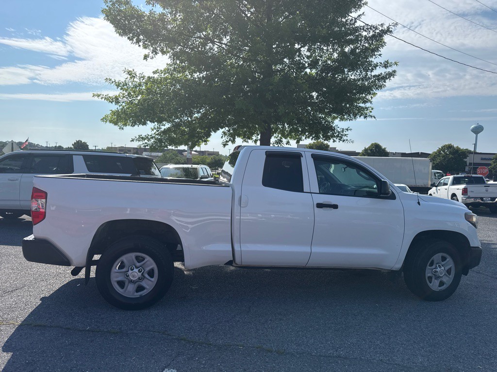 2019 Toyota Tundra Image 11