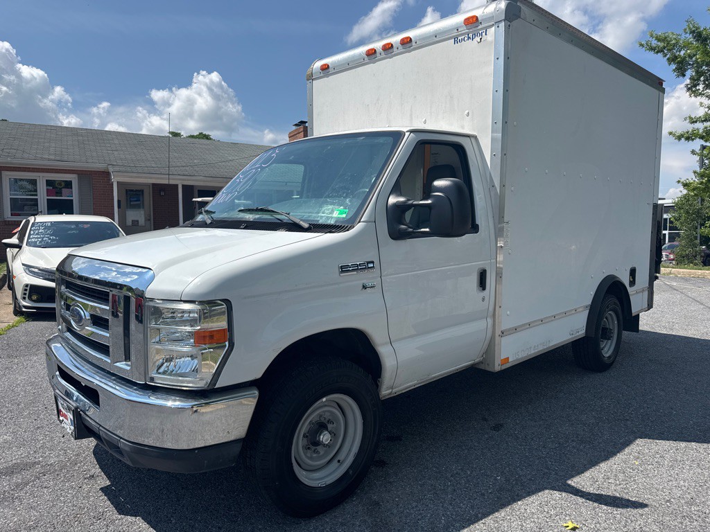 2013 Ford Econoline Image 3