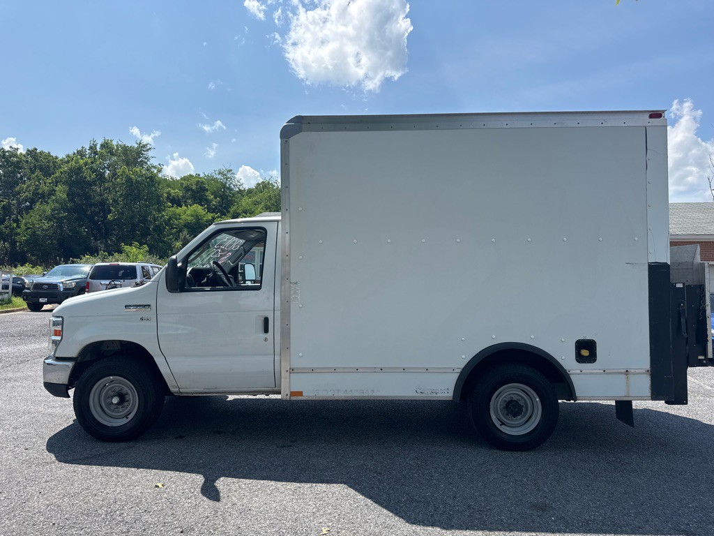 2013 Ford Econoline Image 7