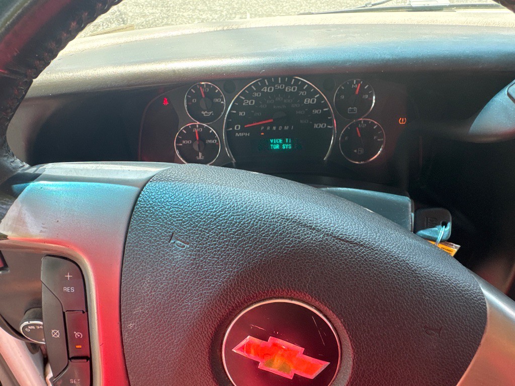 2016 Chevrolet Express Image 10