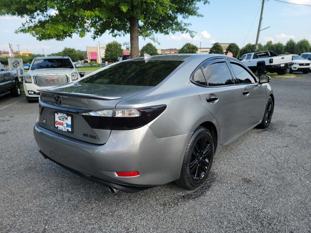 2015 Lexus ES Image 7