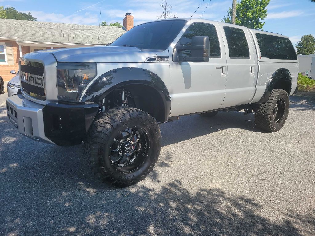 2011 Ford F-250 Image 10