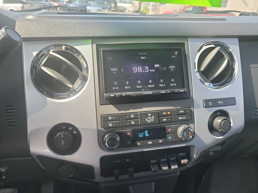 2011 Ford F-250 Image 18
