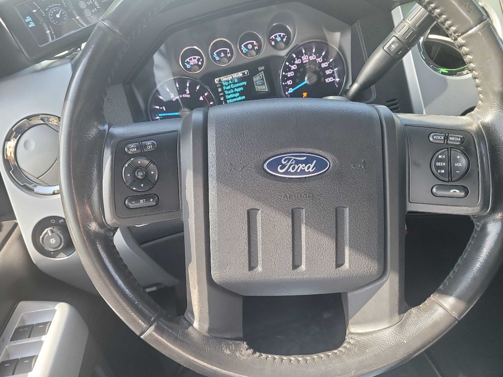 2011 Ford F-250 Image 19