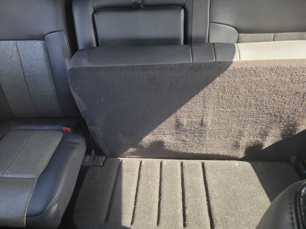 2011 Ford F-250 Image 25