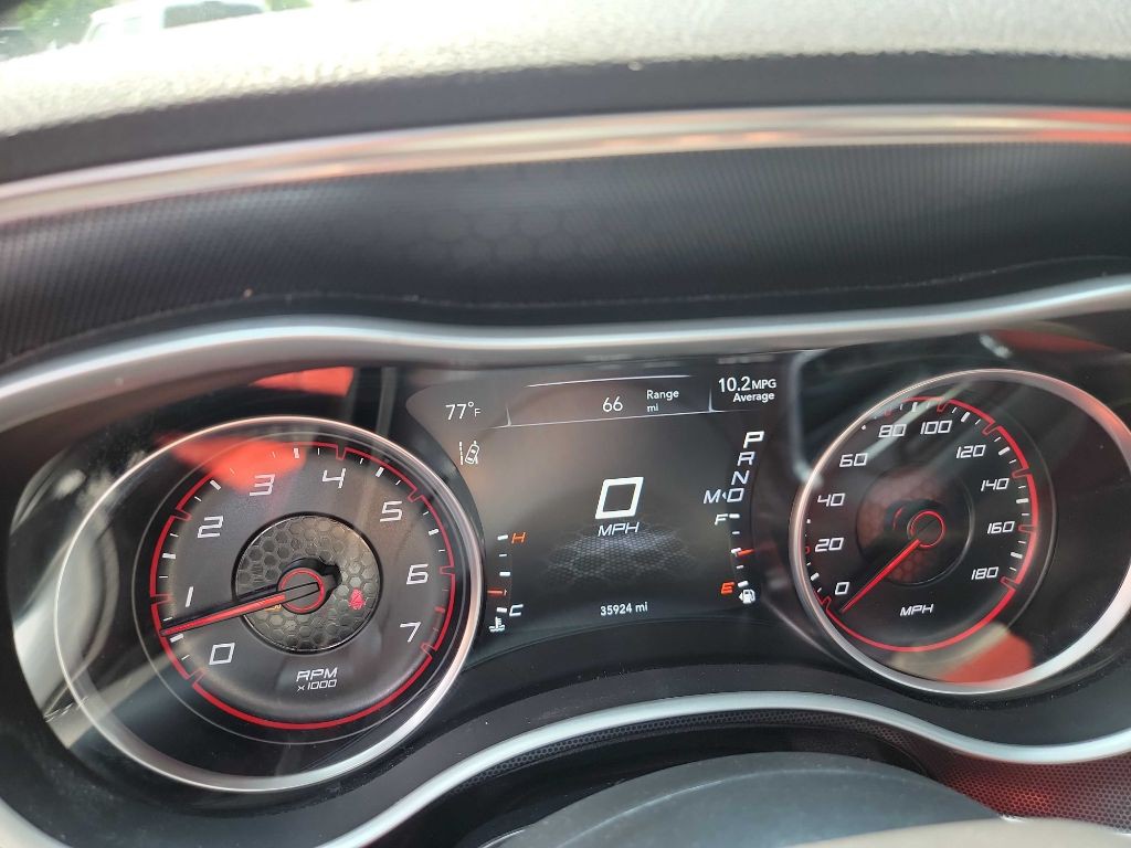 2017 Dodge Charger Image 11
