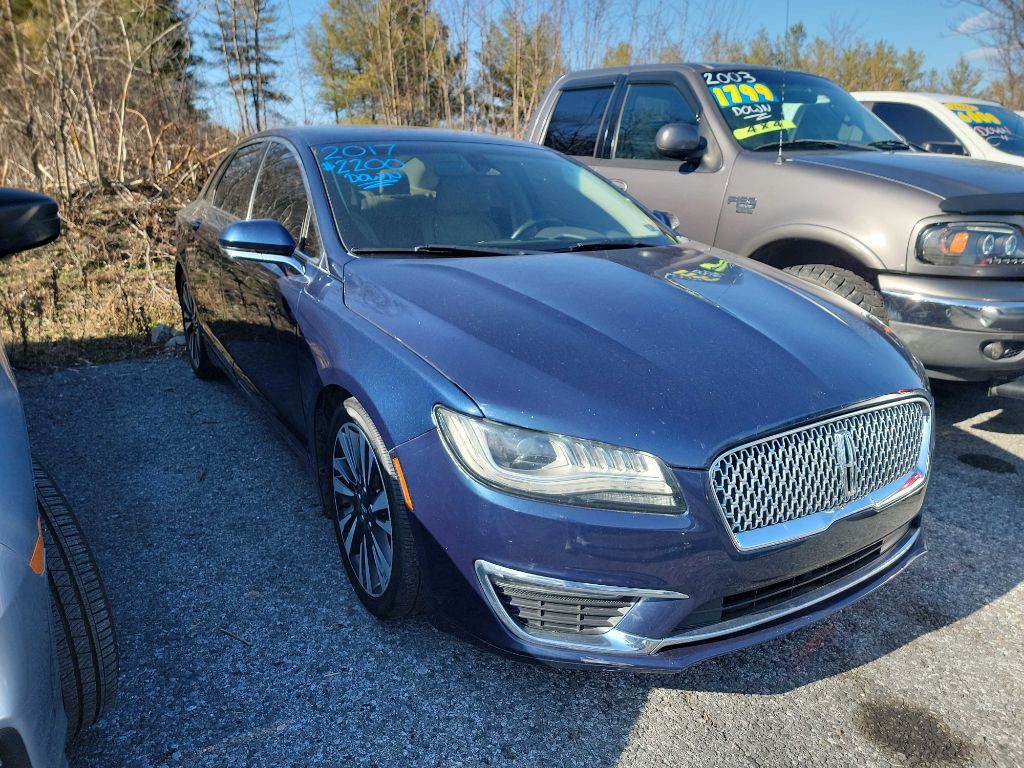 2017 Lincoln MKZ Image 1
