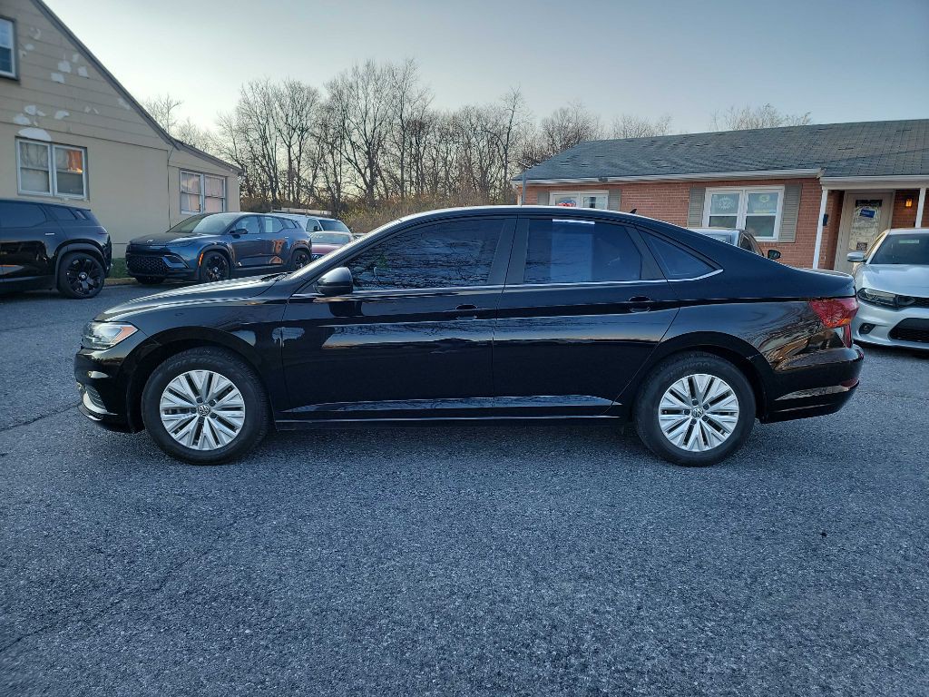 2019 Volkswagen Jetta Image 4