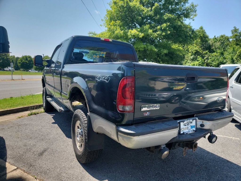 2006 Ford F-250 Image 2