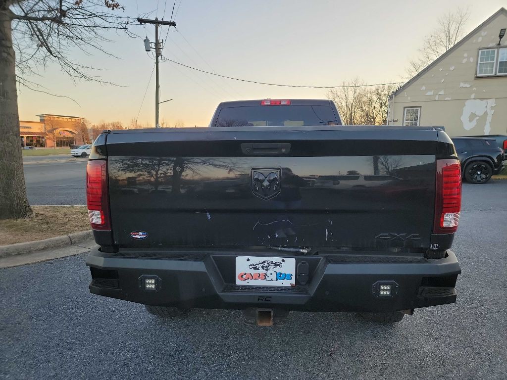 2014 RAM 2500 Image 6