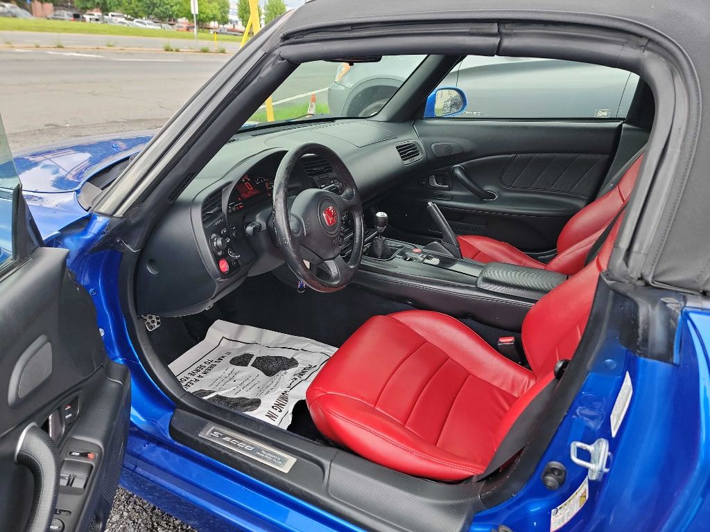 2006 Honda S2000 Image 8