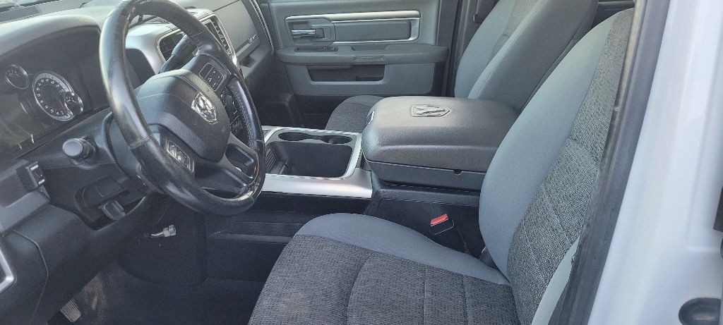 2016 RAM 2500 Image 5