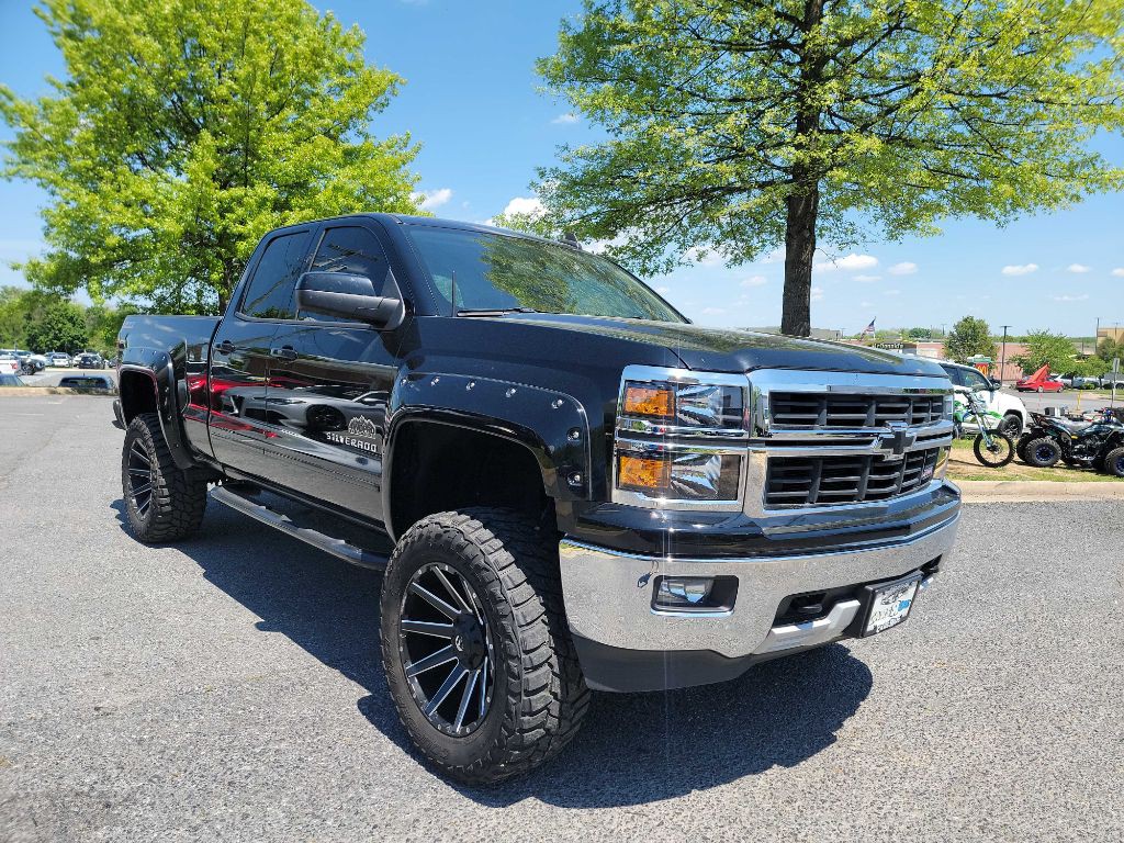 2015 Chevrolet Silverado 1500 Image 1