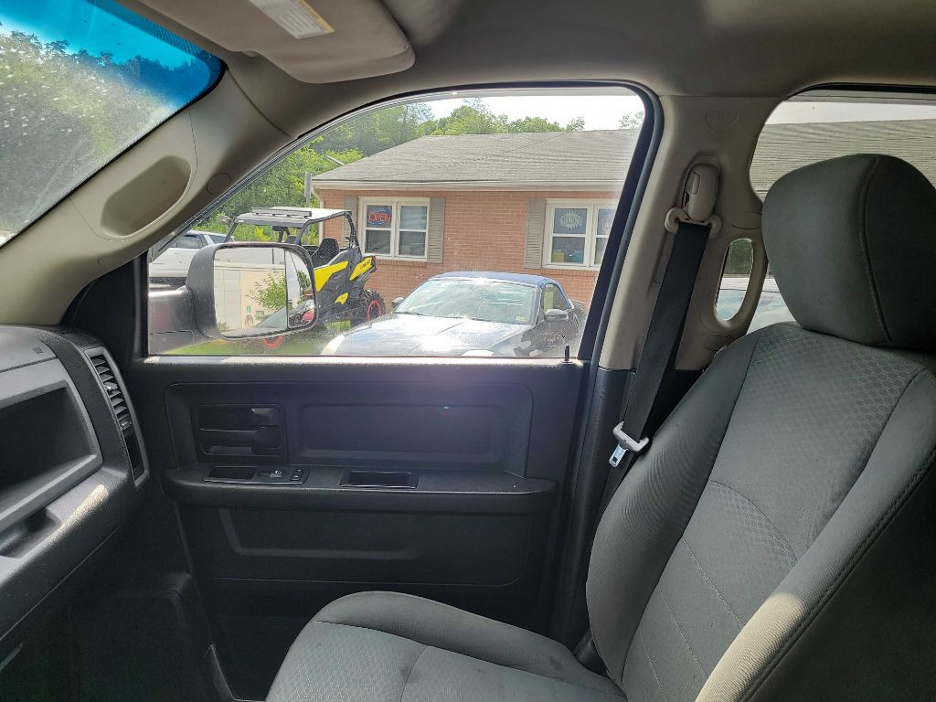 2018 RAM 3500 Image 13