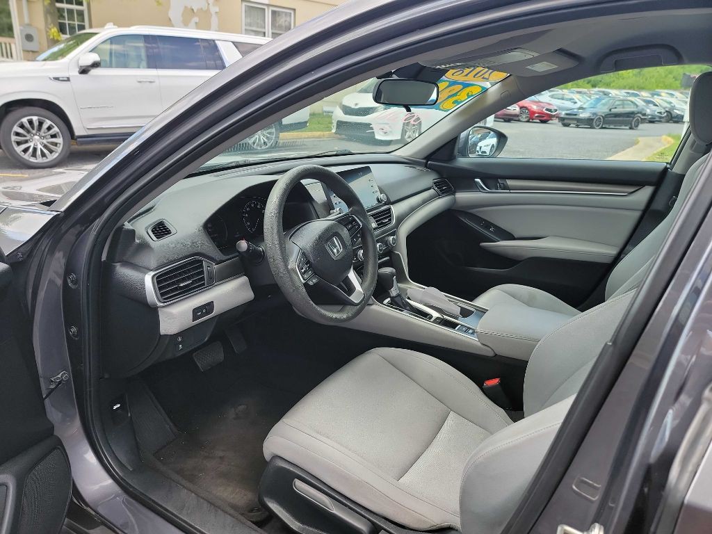 2018 Honda Accord Image 10