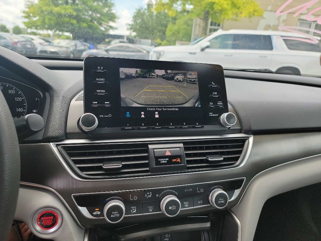 2018 Honda Accord Image 14