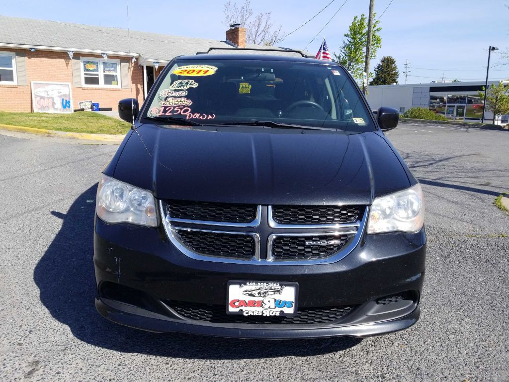 2011 Dodge Grand Caravan Image 2