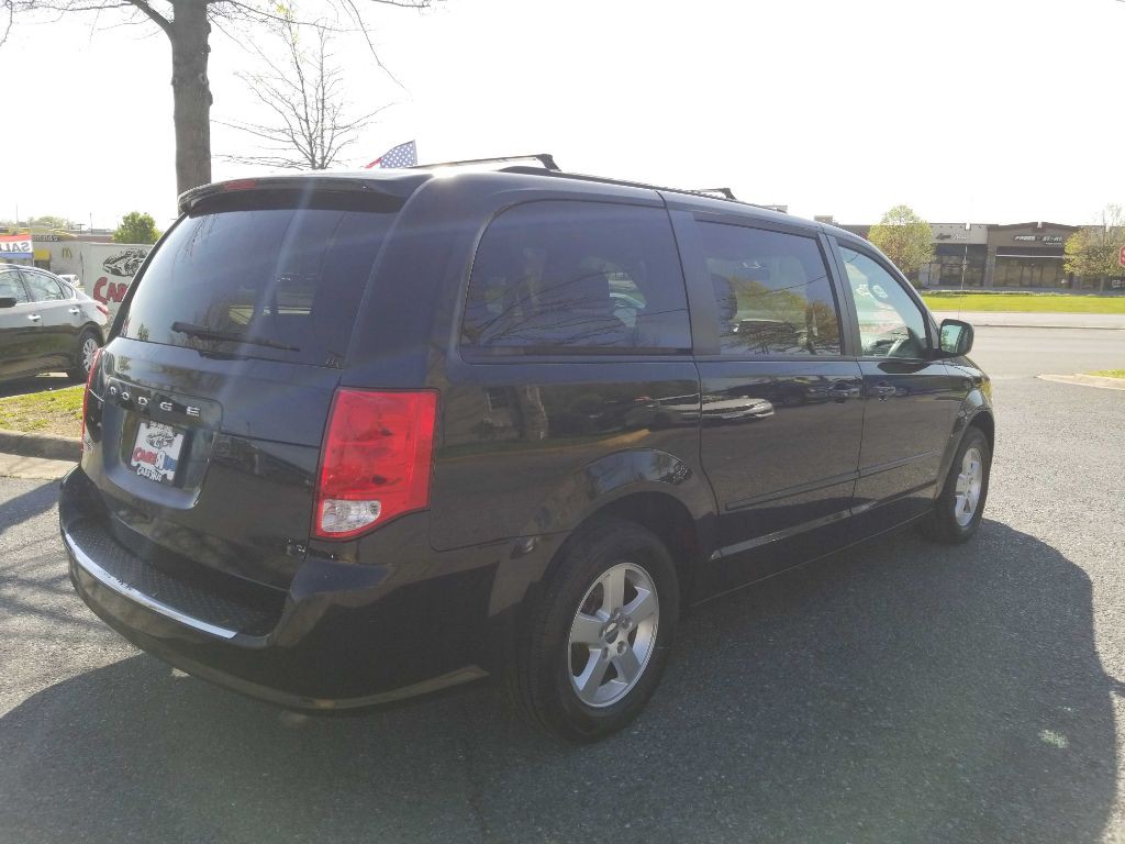 2011 Dodge Grand Caravan Image 7