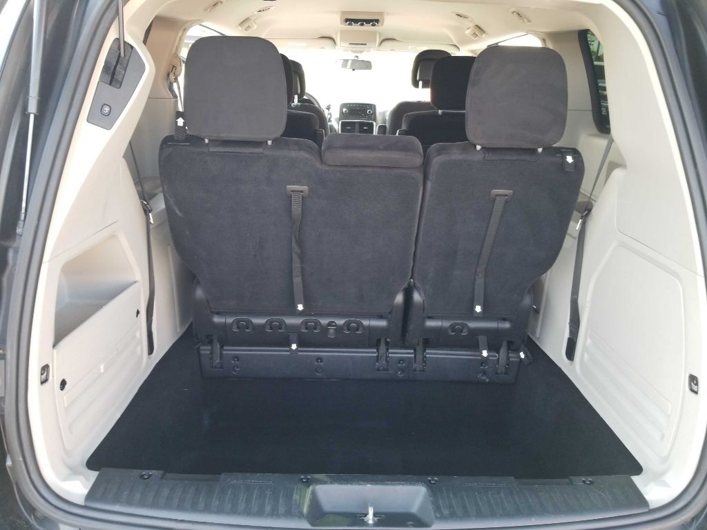 2011 Dodge Grand Caravan Image 14