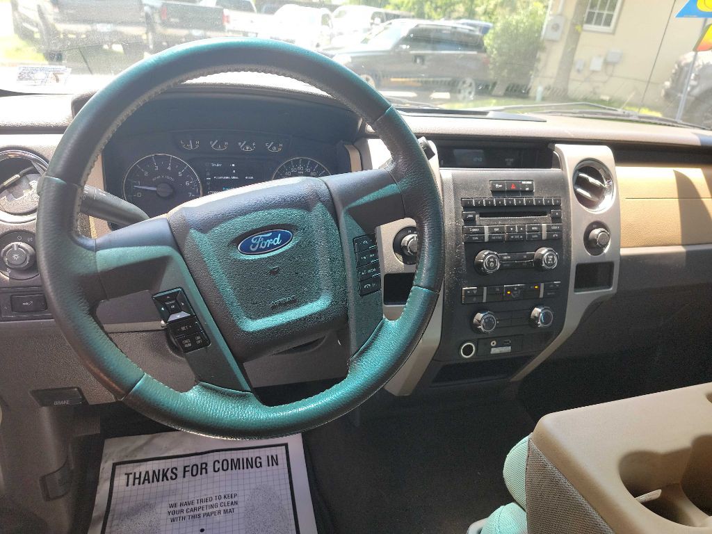 2011 Ford F-150 Image 12