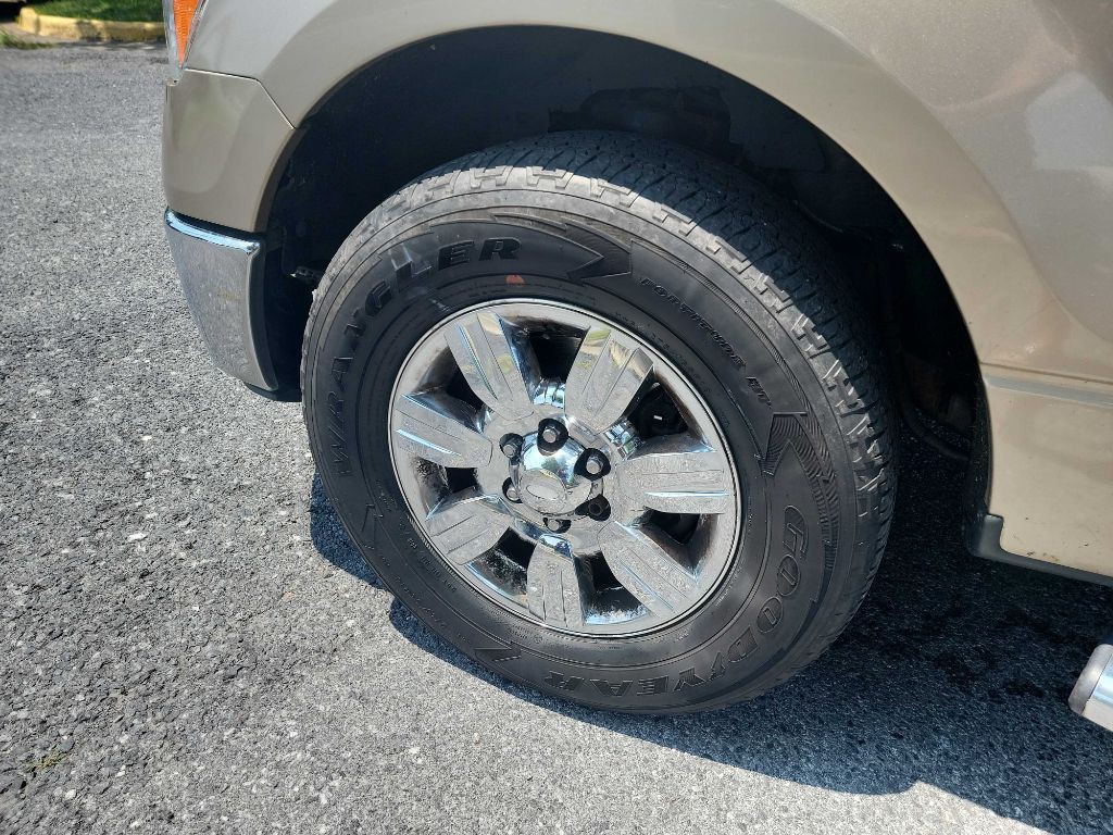 2011 Ford F-150 Image 14