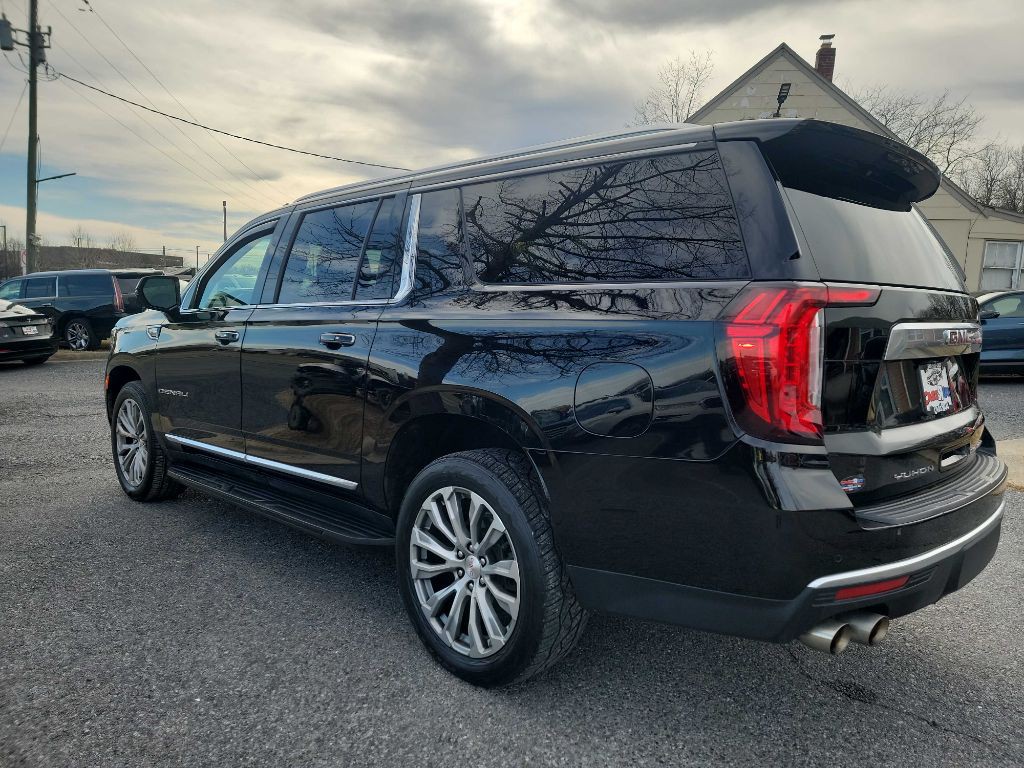 2021 GMC Yukon Image 4