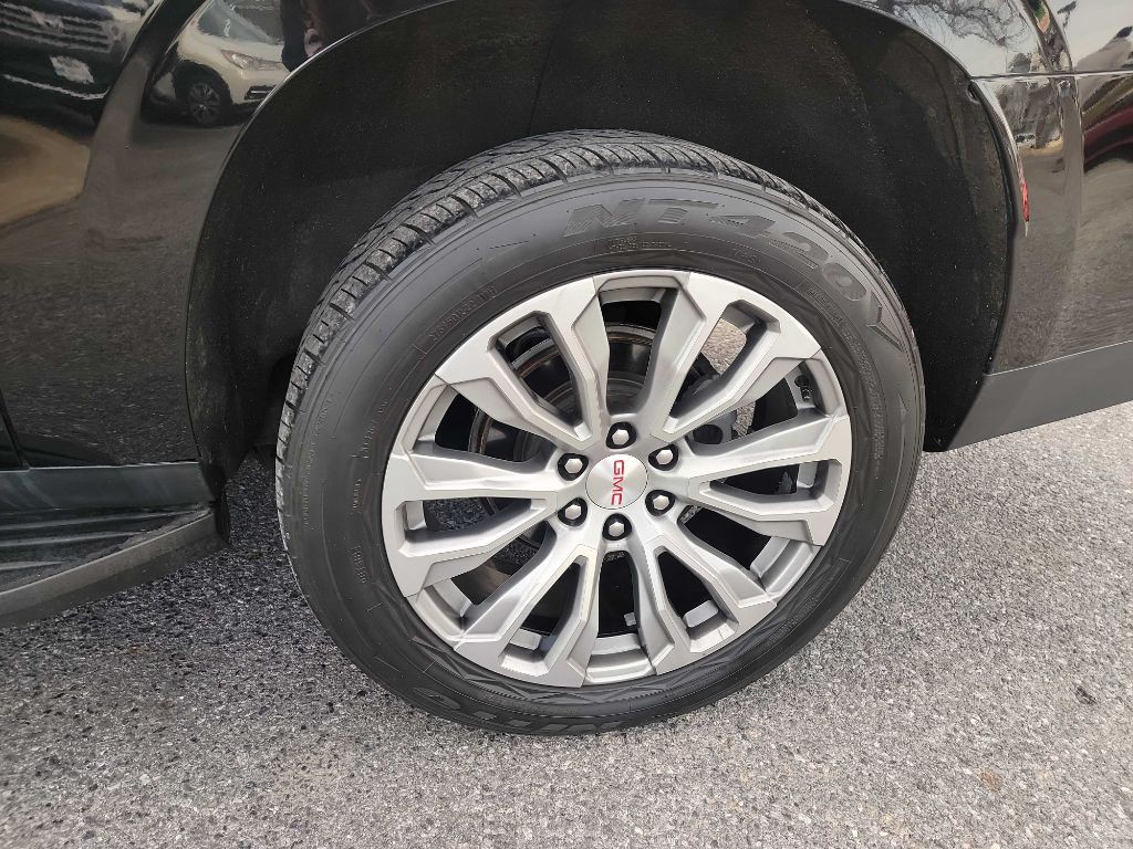 2021 GMC Yukon Image 15