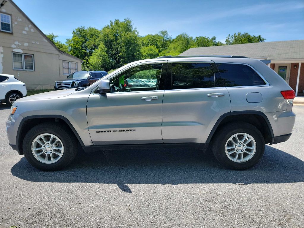 2018 Jeep Grand Cherokee Image 2