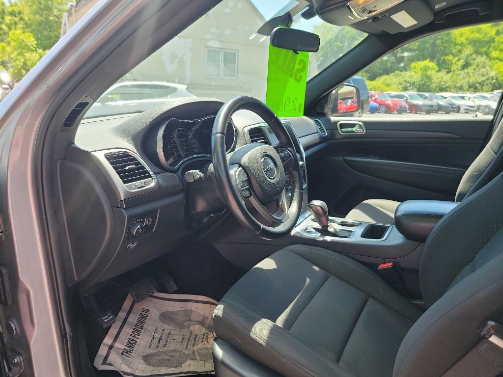 2018 Jeep Grand Cherokee Image 8