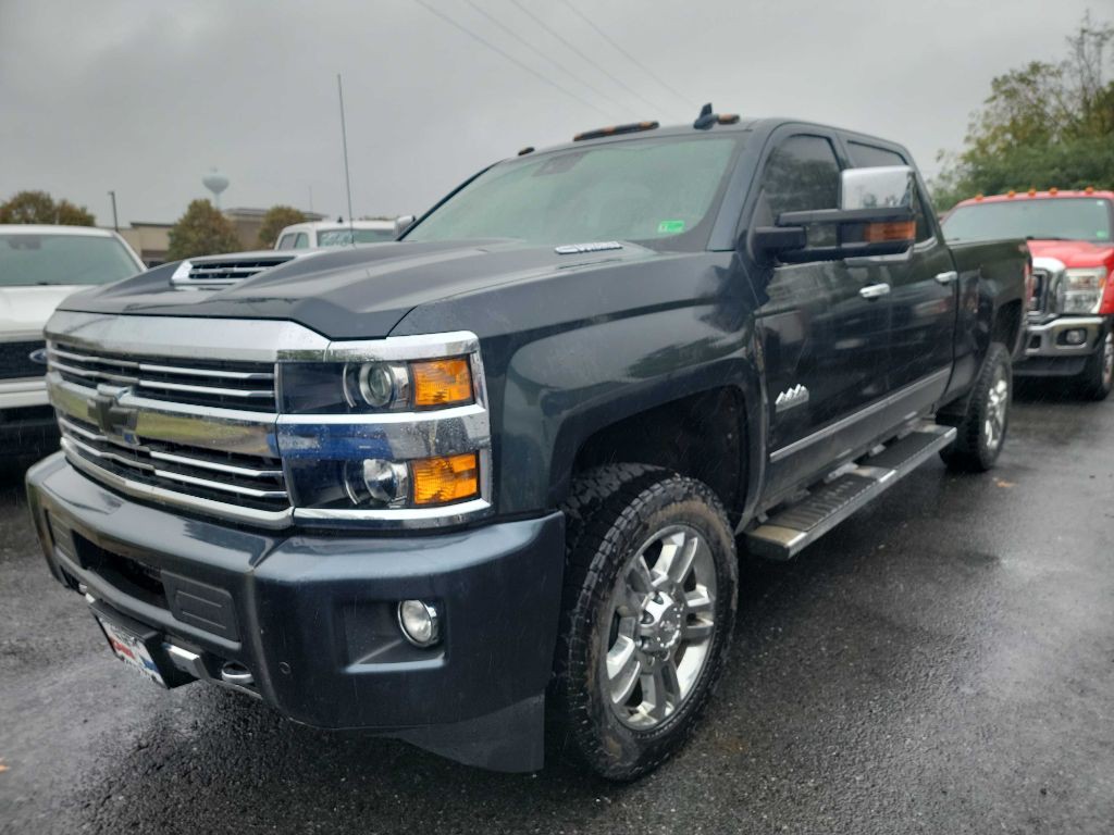 2017 Chevrolet Silverado 1500 Image 3