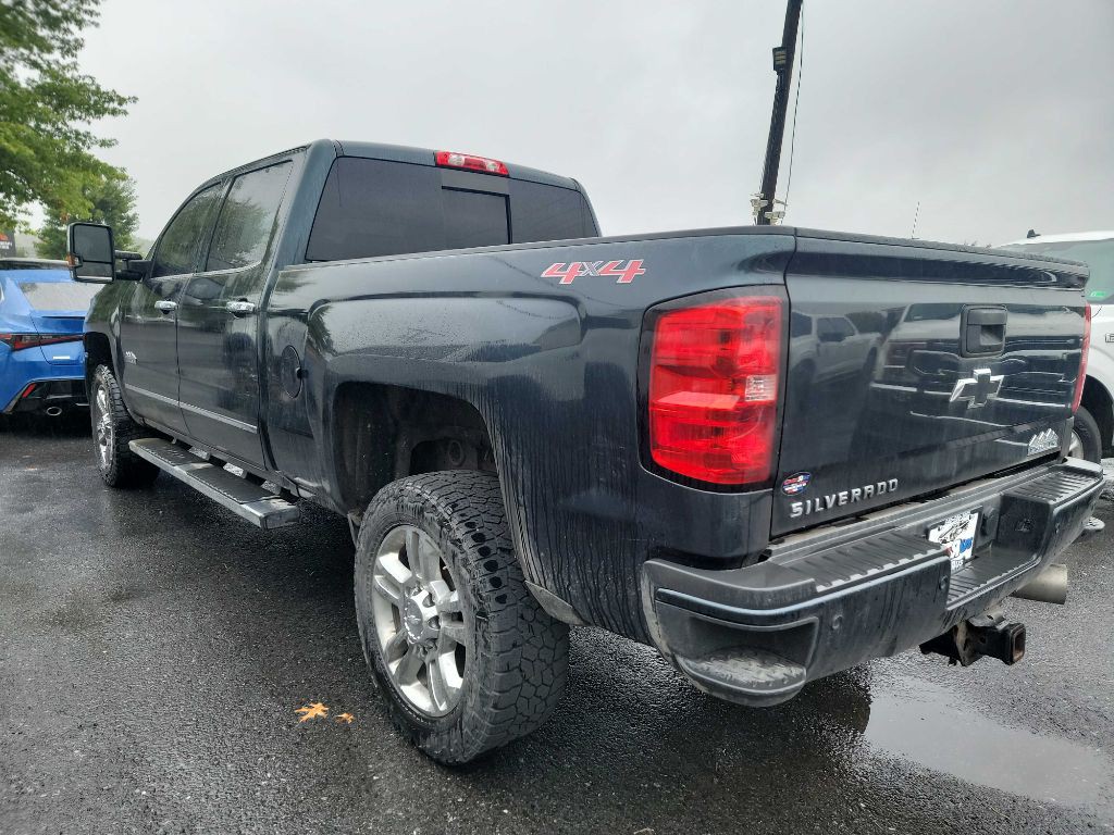 2017 Chevrolet Silverado 1500 Image 4