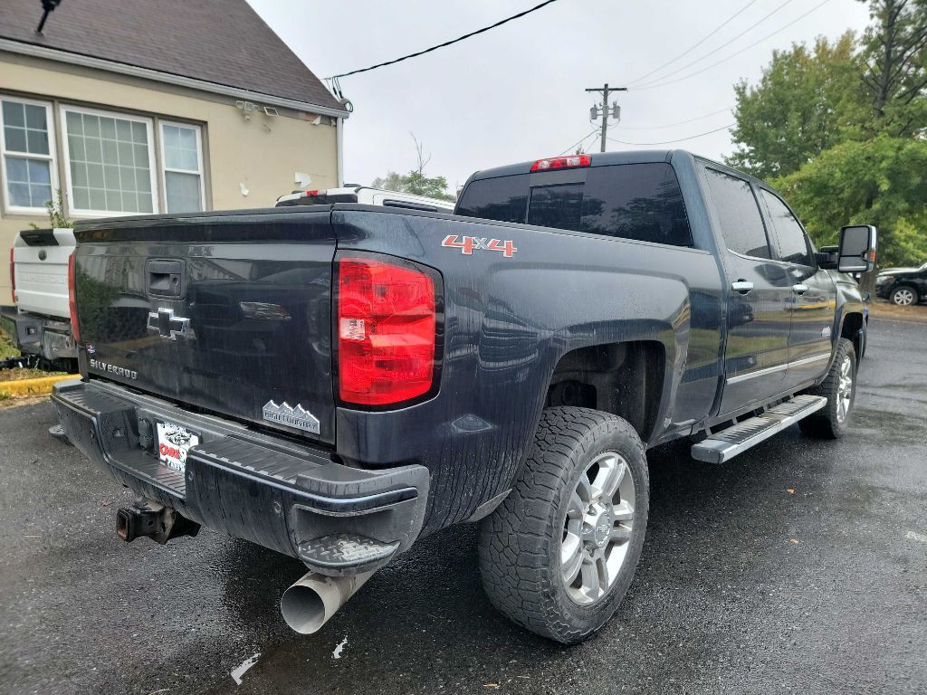 2017 Chevrolet Silverado 1500 Image 5