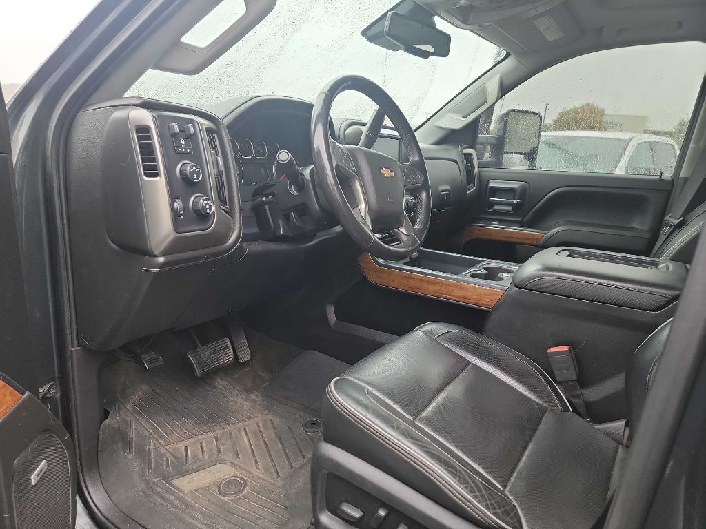 2017 Chevrolet Silverado 1500 Image 6