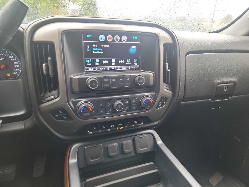 2017 Chevrolet Silverado 1500 Image 8