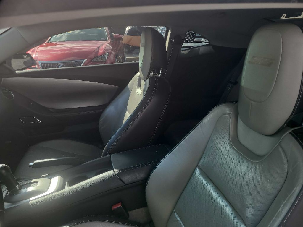 2011 Chevrolet Camaro Image 10