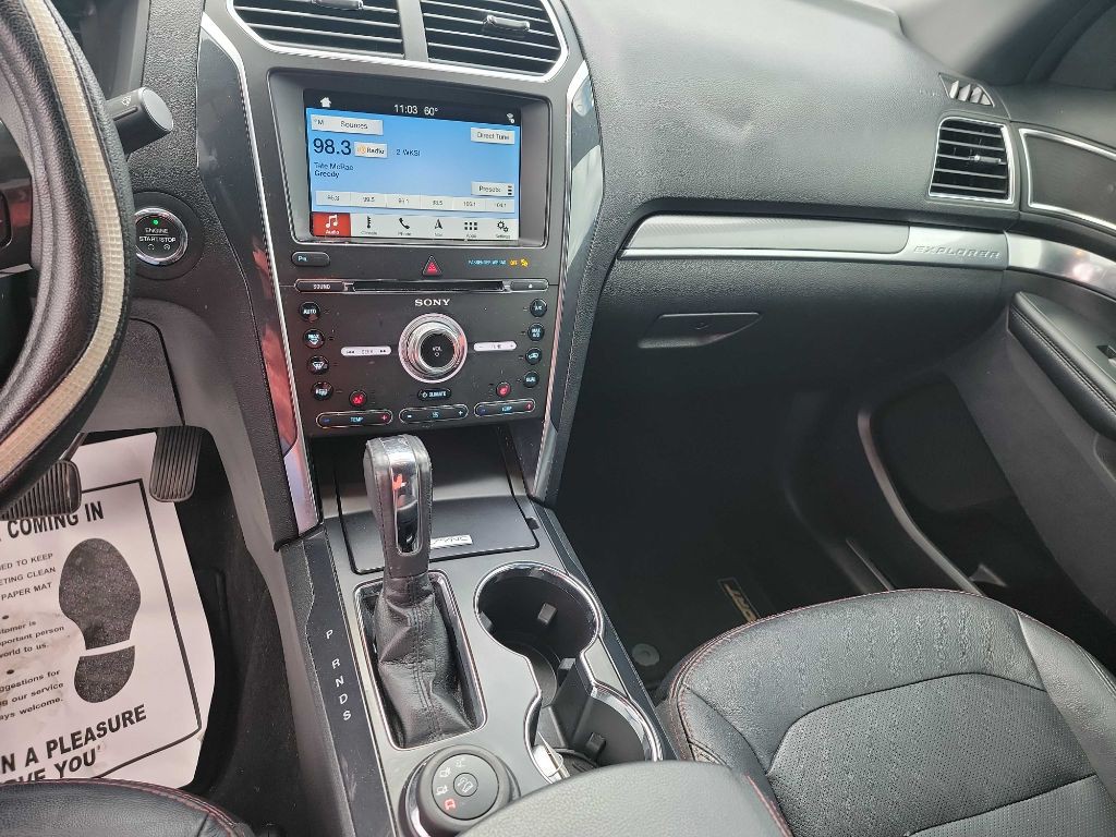 2018 Ford Explorer Image 12