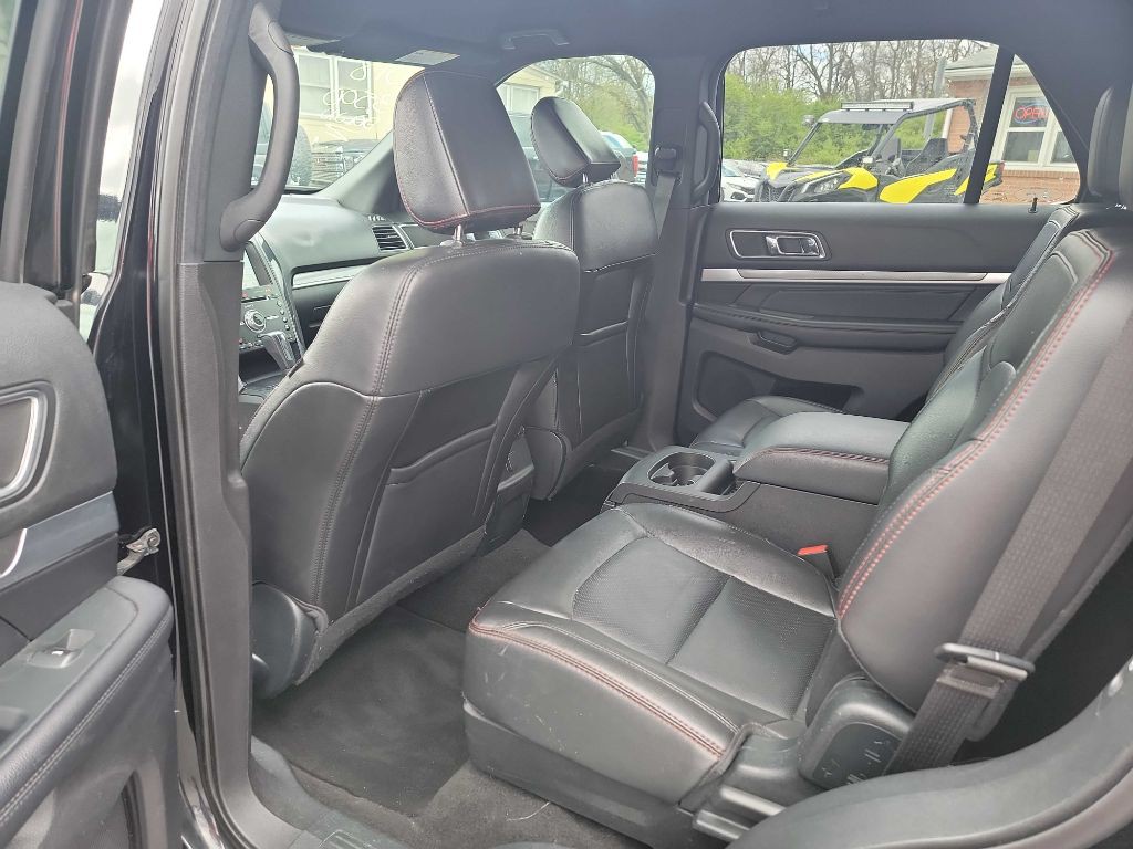 2018 Ford Explorer Image 15