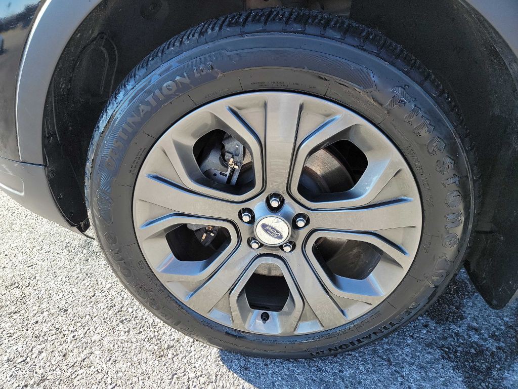 2018 Ford Explorer Image 17