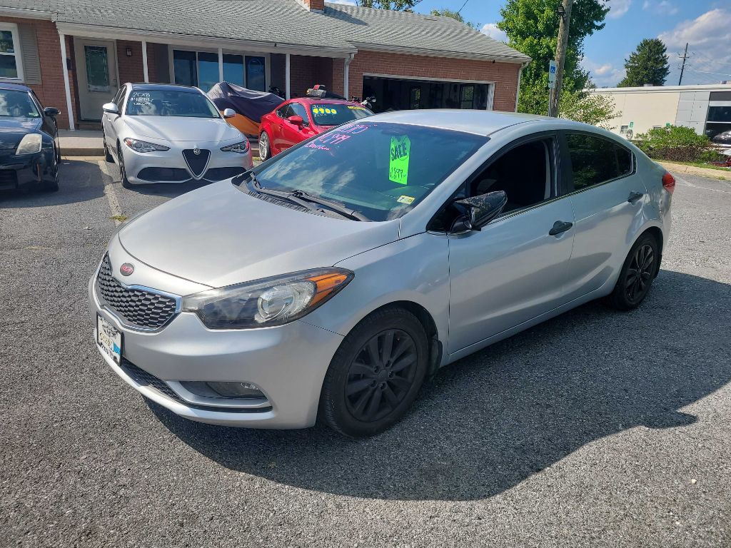 2015 Kia Forte Image 2