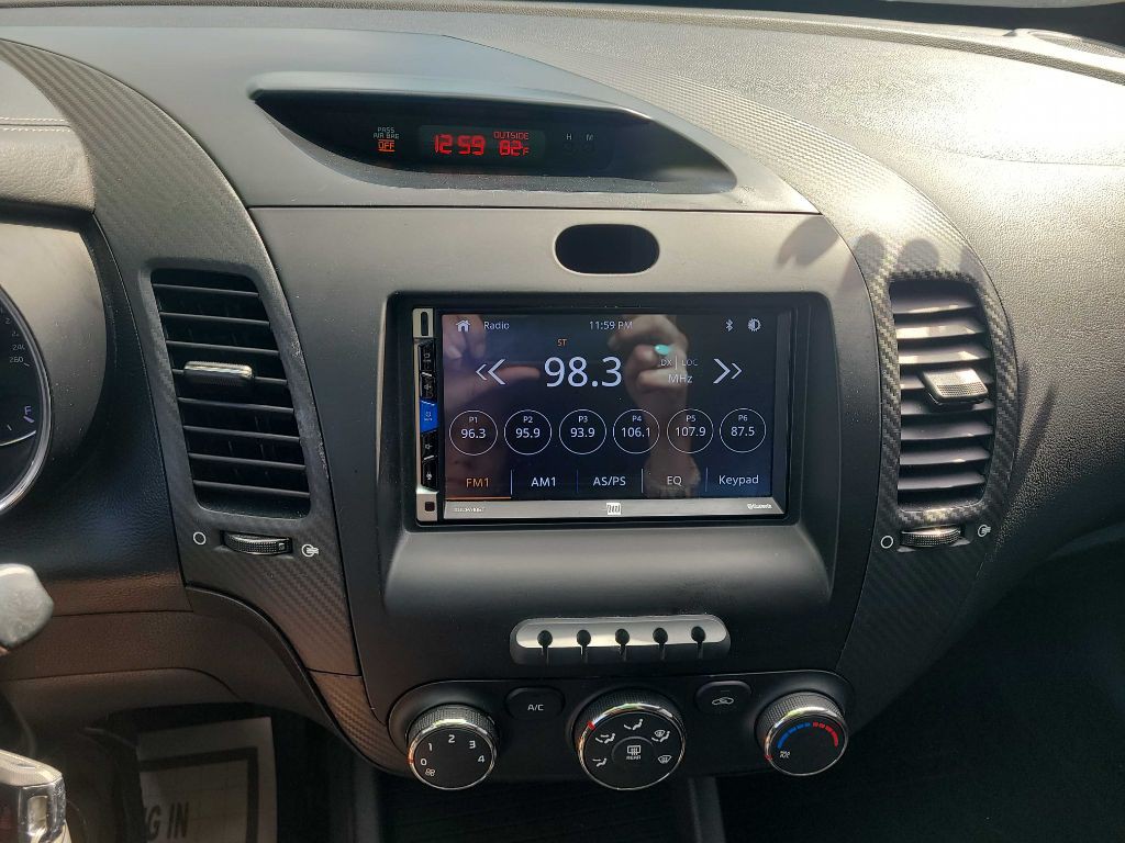 2015 Kia Forte Image 12