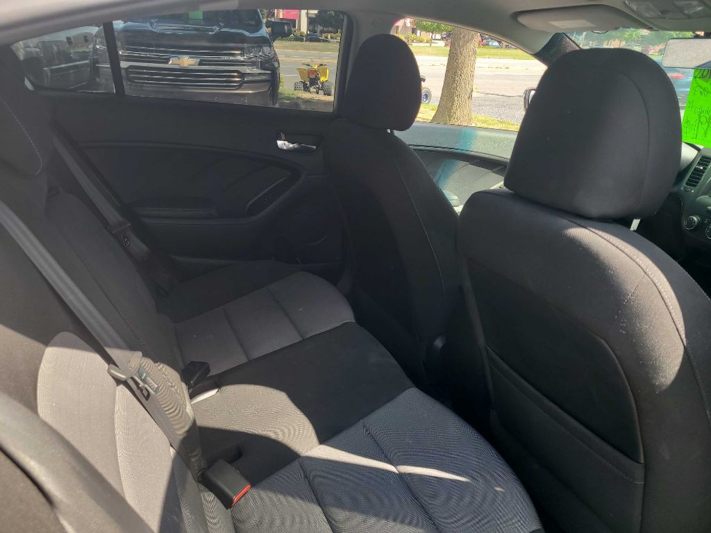 2015 Kia Forte Image 18