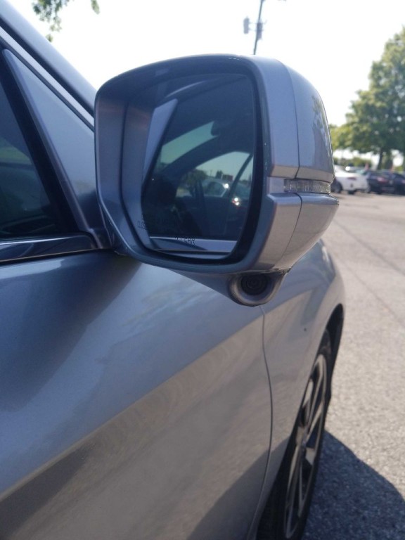 2017 Honda Accord Image 9