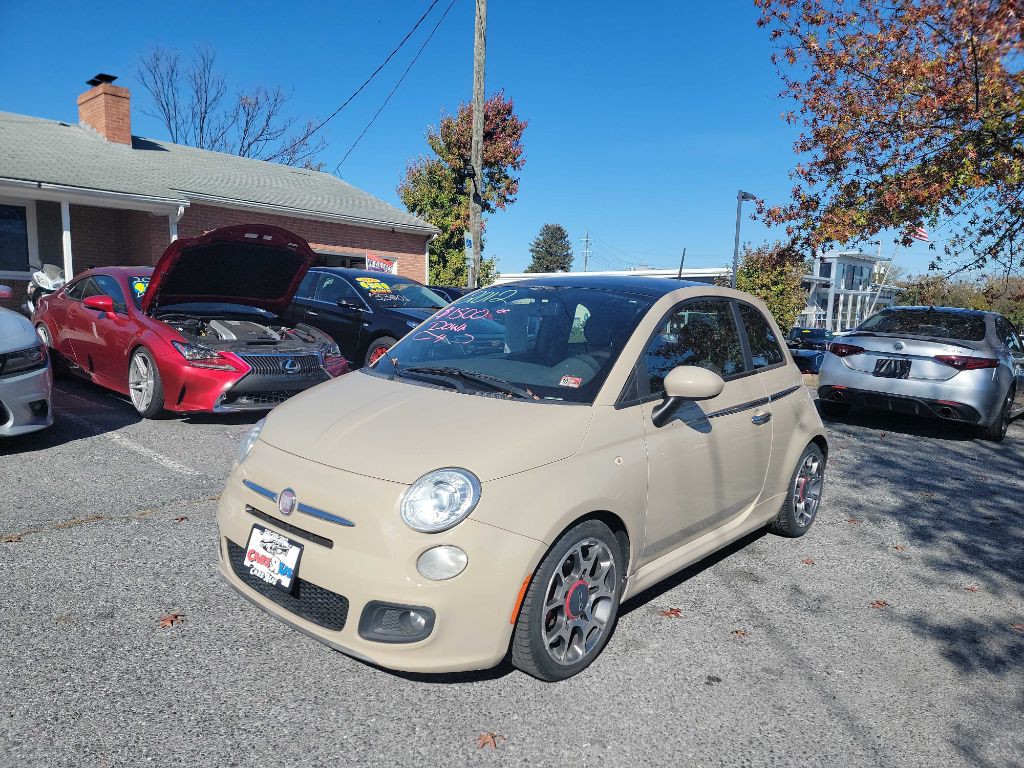 2012 FIAT 500 Image 2